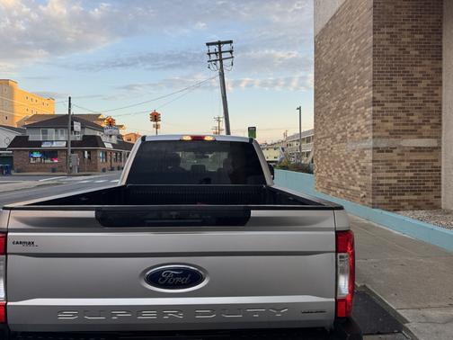 Silver 2018 Ford F-250 XLT