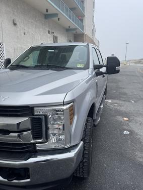 Silver 2018 Ford F-250 XLT