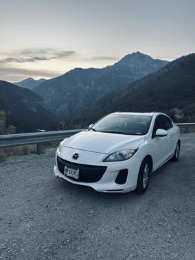 2012 Mazda Mazda3 i Grand Touring