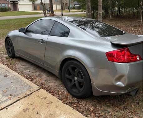 2004 INFINITI G35 Base
