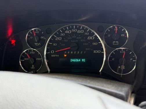 White 2009 Chevrolet Express 3500 Cargo