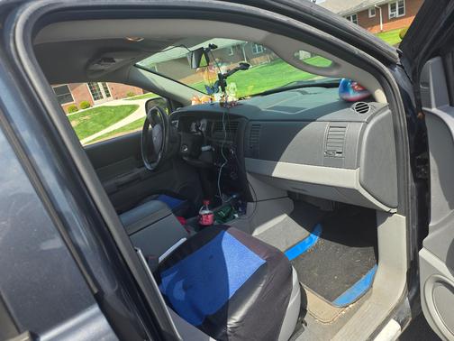 Green 2009 Dodge Durango SE