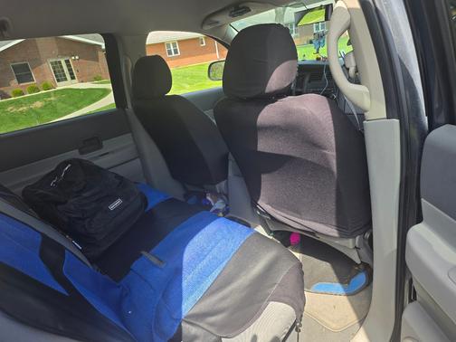 Green 2009 Dodge Durango SE