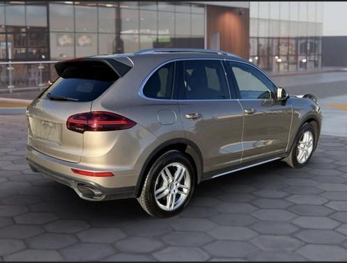 2016 Porsche Cayenne Cayenne