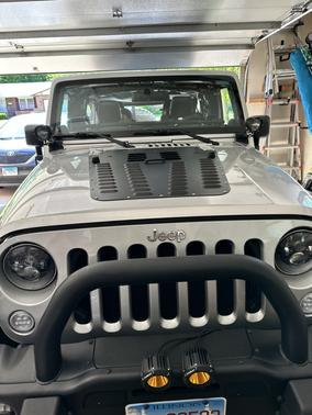 Silver 2012 Jeep Wrangler Unlimited Rubicon