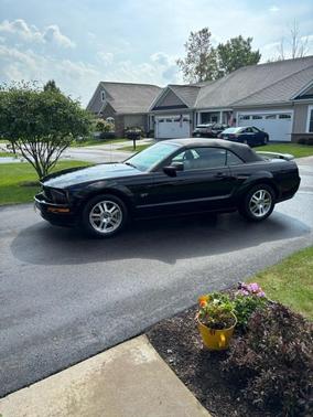 Black 2006 Ford Mustang GT