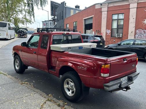 Red 1999 Ford Ranger XLT SuperCab