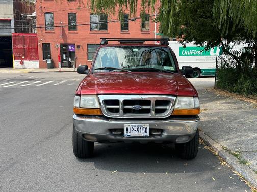 Red 1999 Ford Ranger XLT SuperCab