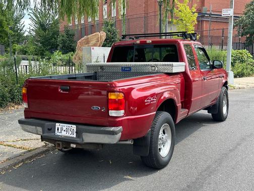 Red 1999 Ford Ranger XLT SuperCab