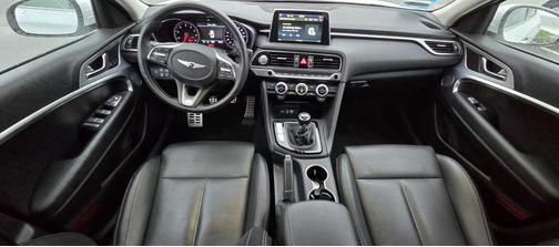 2021 Genesis G70 2.0T Sport