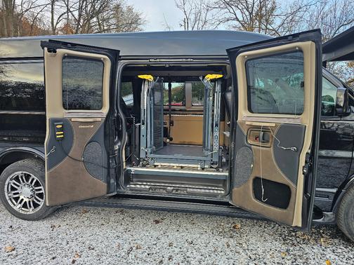 2015 Chevrolet Express 2500 Upfitter