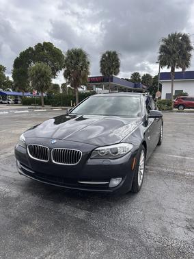 Gray 2011 BMW 535 i xDrive