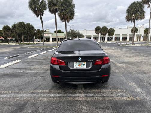 Gray 2011 BMW 535 i xDrive