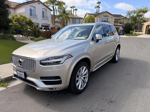 Gold 2016 Volvo XC90 T6 Inscription