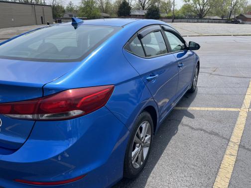2017 Hyundai ELANTRA Value Edition