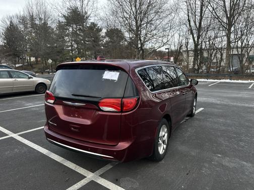 2018 Chrysler Pacifica Touring Plus
