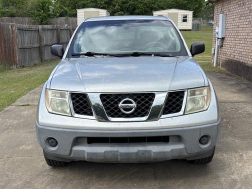 2005 Nissan Frontier XE King Cab