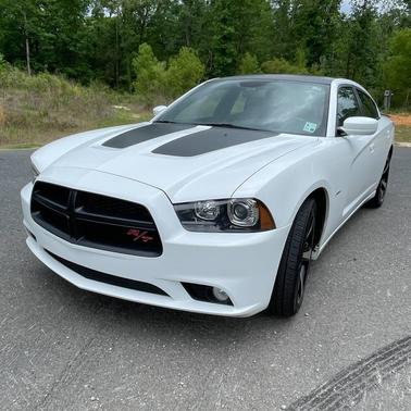White 2013 Dodge Charger R/T