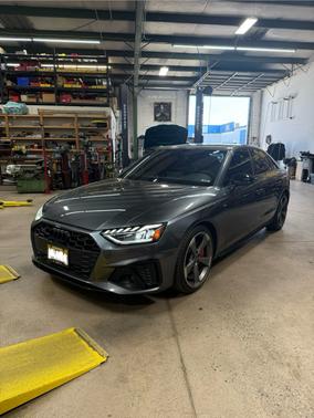 2022 Audi A4 45 S line Premium Plus