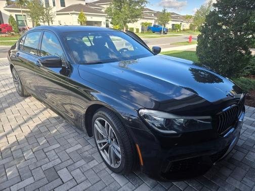 2019 BMW 740 i xDrive