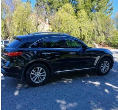 Black 2010 INFINITI FX35 Base
