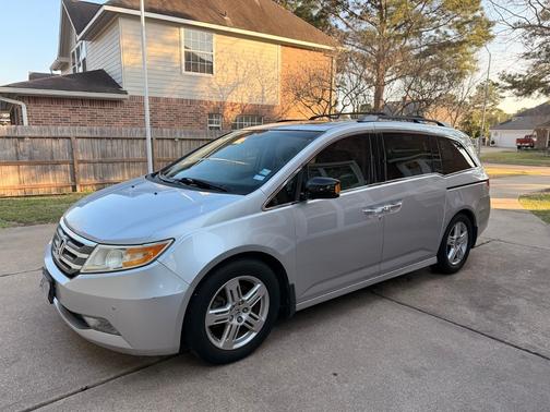 2012 Honda Odyssey Touring Elite