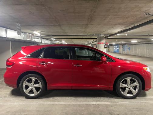 2009 Toyota Venza Base