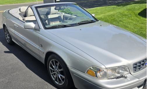 2004 Volvo C70 LT