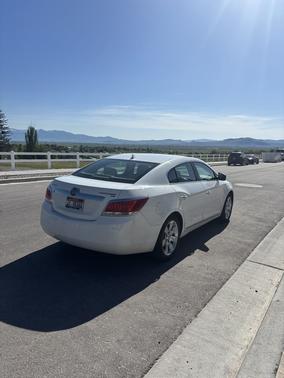 White 2010 Buick LaCrosse CXL