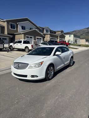 White 2010 Buick LaCrosse CXL
