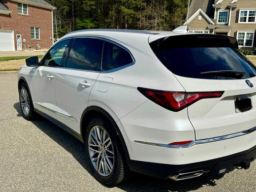 2023 Acura MDX Advance Package