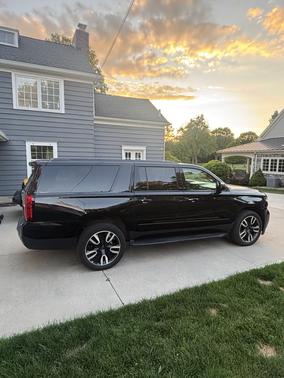 Black 2020 Chevrolet Suburban Premier