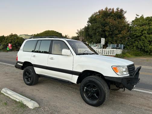 1999 Toyota Land Cruiser Base