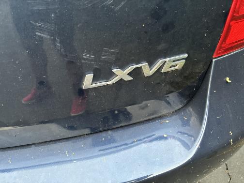 2007 Kia Rondo LX