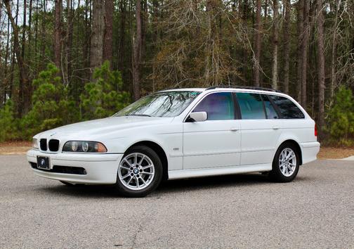 2003 BMW 525 iT