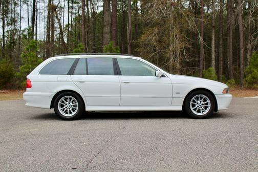 2003 BMW 525 iT