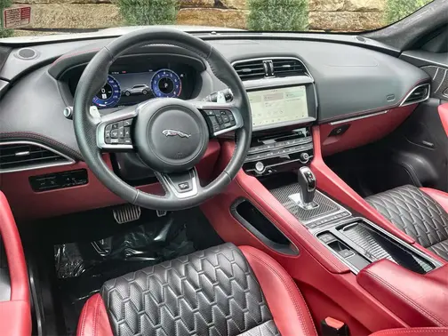 2020 Jaguar F-PACE SVR