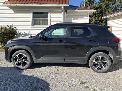 Black 2023 Chevrolet Trailblazer RS