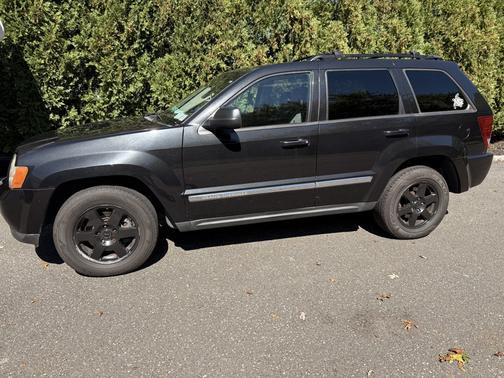 2010 Jeep Grand Cherokee Laredo