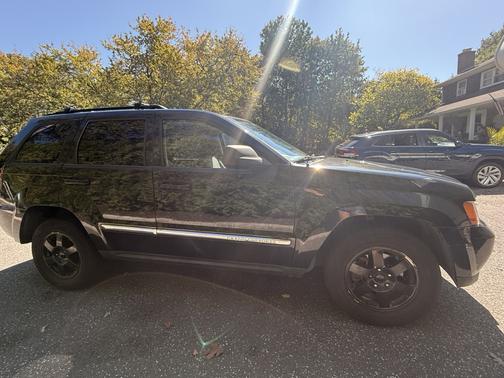 2010 Jeep Grand Cherokee Laredo