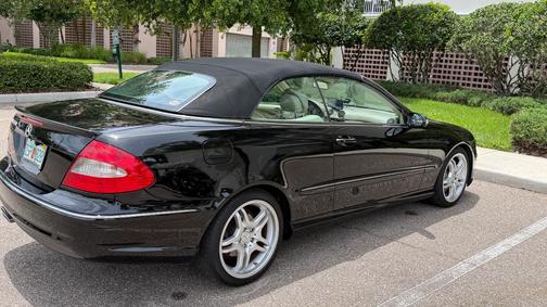 Black 2008 Mercedes-Benz CLK-Class CLK550