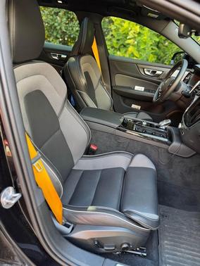 Black 2024 Volvo V60 Recharge Plug-In Hybrid T8 Polestar Engineered