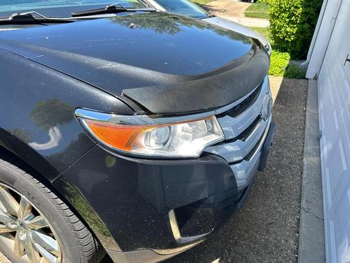 Black 2011 Ford Edge Limited