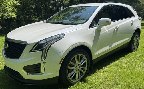 2023 Cadillac XT5 Sport