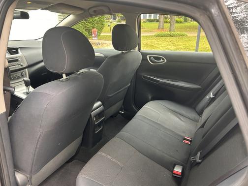 Gray 2014 Nissan Sentra S