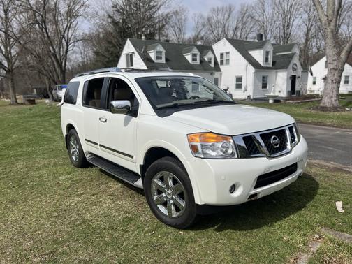 2014 Nissan Armada Platinum