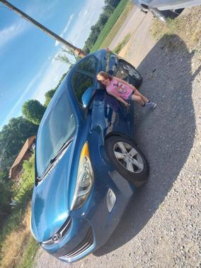 Blue 2013 Hyundai ELANTRA GLS