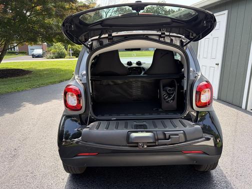 Black 2019 smart EQ ForTwo Passion
