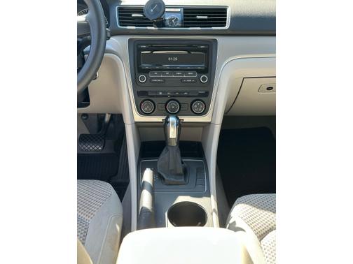 2013 Volkswagen Passat 2.5 S