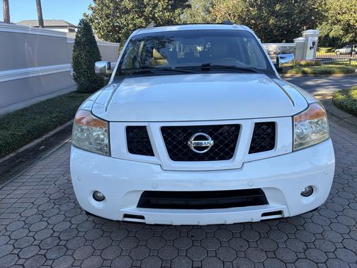 2009 Nissan Armada SE